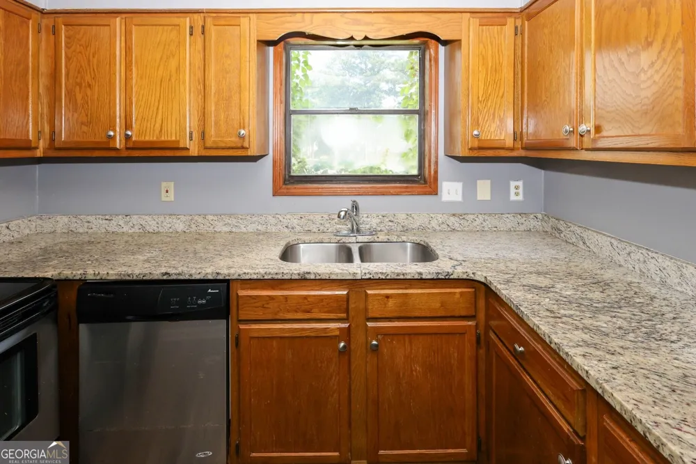 5461 Park Place Atlanta, GA 30349