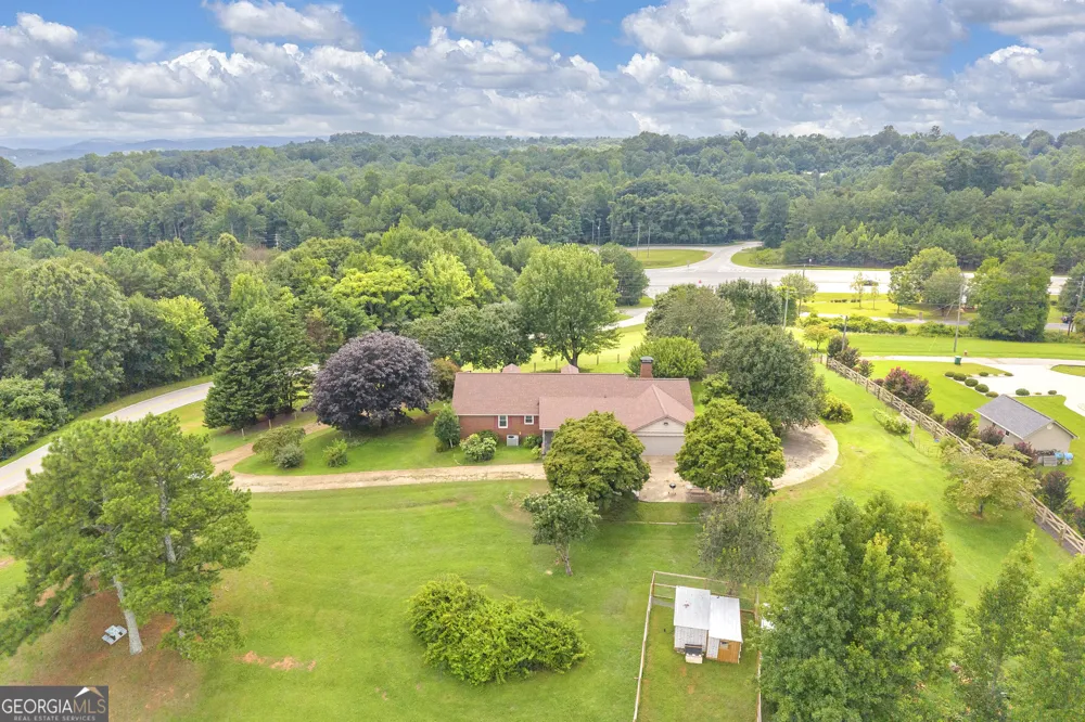 125 Smoke Rise DR Baldwin, GA 30511