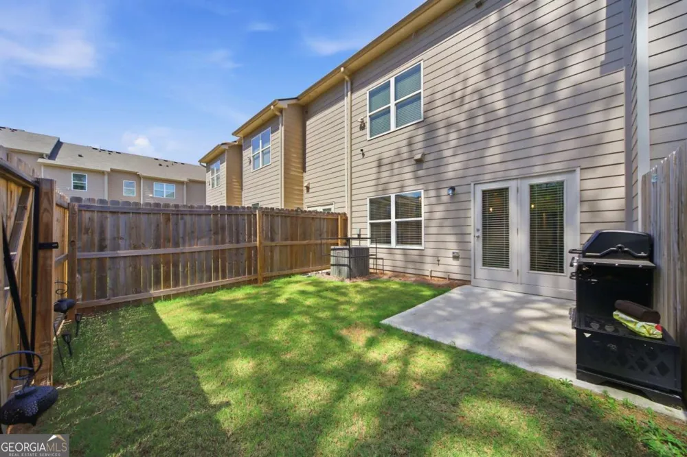 2360 Rex DR Lithonia, GA 30058