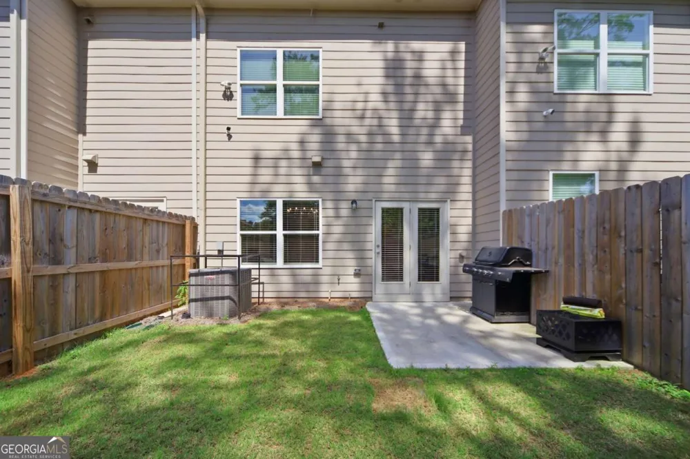 2360 Rex DR Lithonia, GA 30058