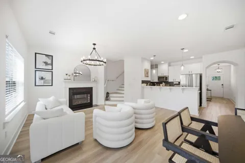 2360 Rex DR