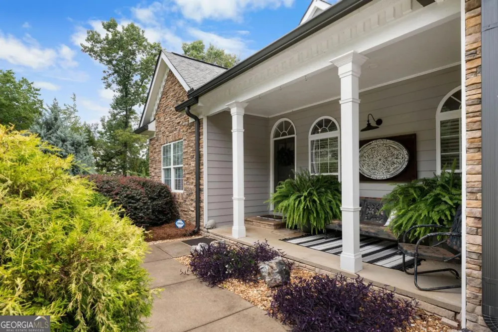 23 Hunters Ridge DR Adairsville, GA 30103