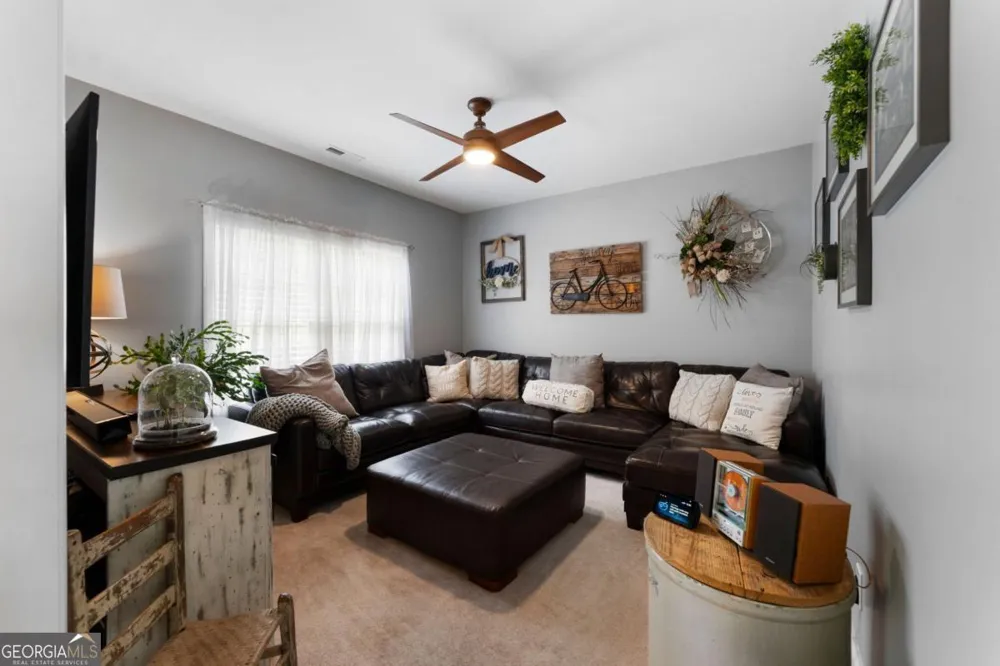 23 Hunters Ridge DR Adairsville, GA 30103