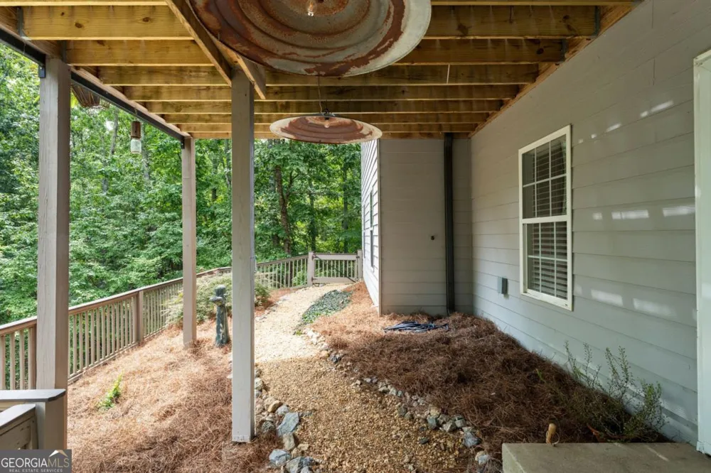 23 Hunters Ridge DR Adairsville, GA 30103