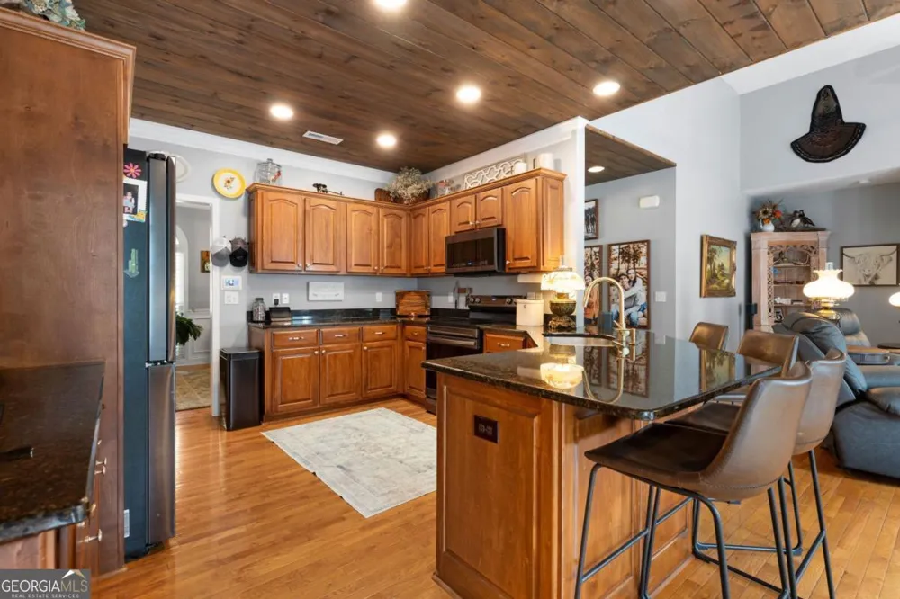 23 Hunters Ridge DR Adairsville, GA 30103