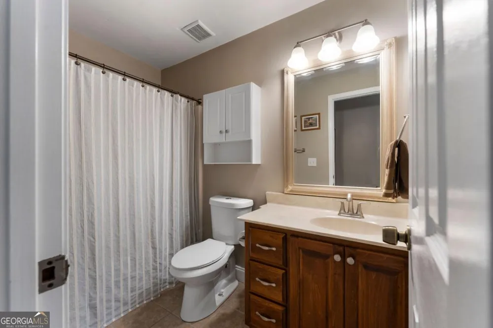 23 Hunters Ridge DR Adairsville, GA 30103