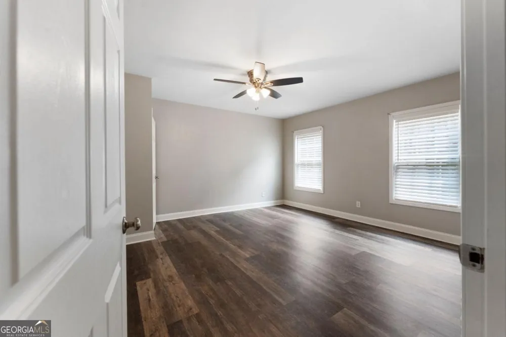 23 Hunters Ridge DR Adairsville, GA 30103