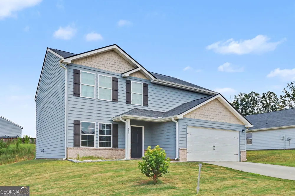 502 Pemberton ST Euharlee, GA 30145