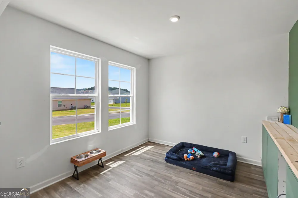 502 Pemberton ST Euharlee, GA 30145