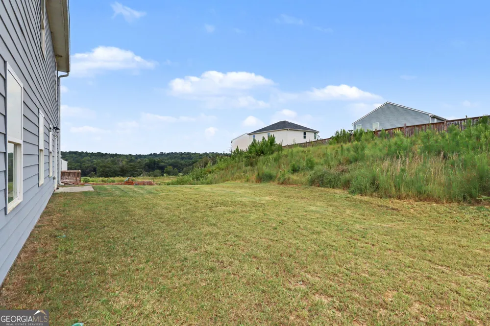 502 Pemberton ST Euharlee, GA 30145