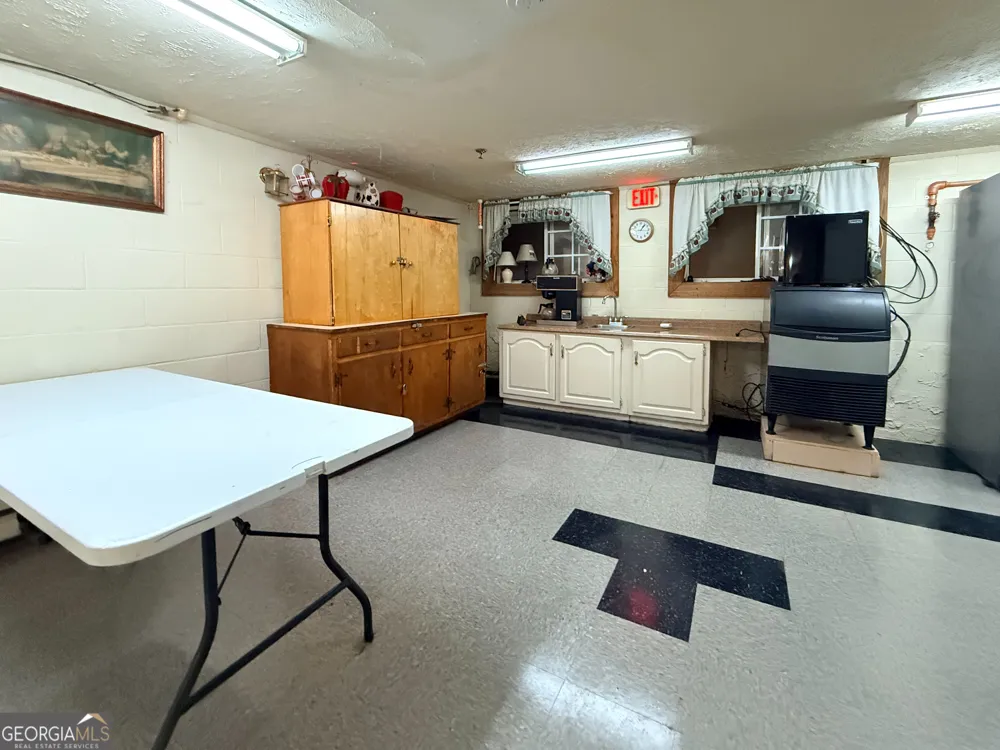 2688 Nub Garland RD Toccoa, GA 30577
