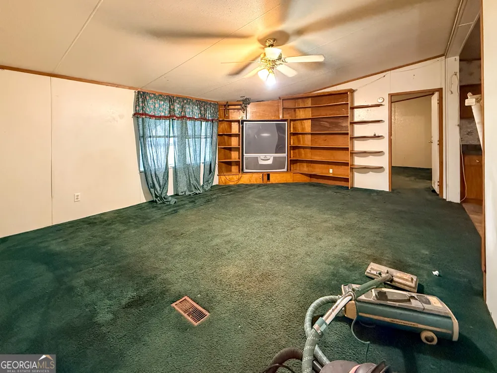 2688 Nub Garland RD Toccoa, GA 30577