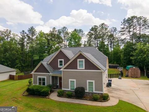 183 Edgemont CT