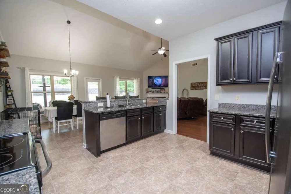 183 Edgemont CT LaGrange, GA 30240