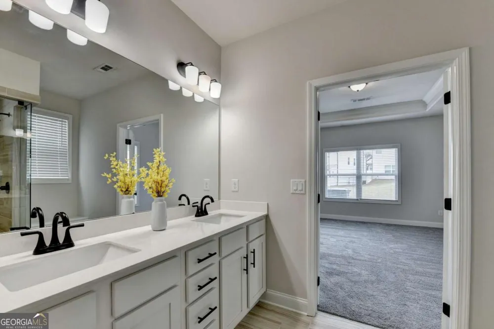 1854 Westfall LNDG Auburn, GA 30011