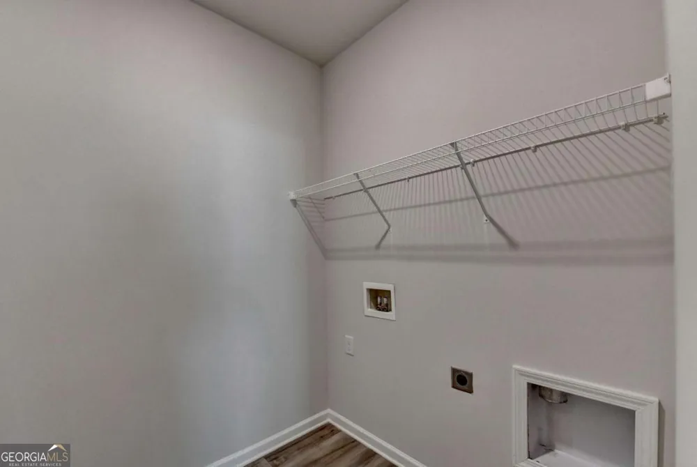 1854 Westfall LNDG Auburn, GA 30011