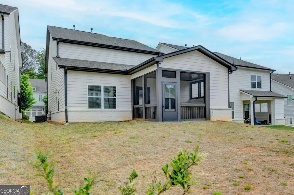 1854 Westfall LNDG Auburn, GA 30011