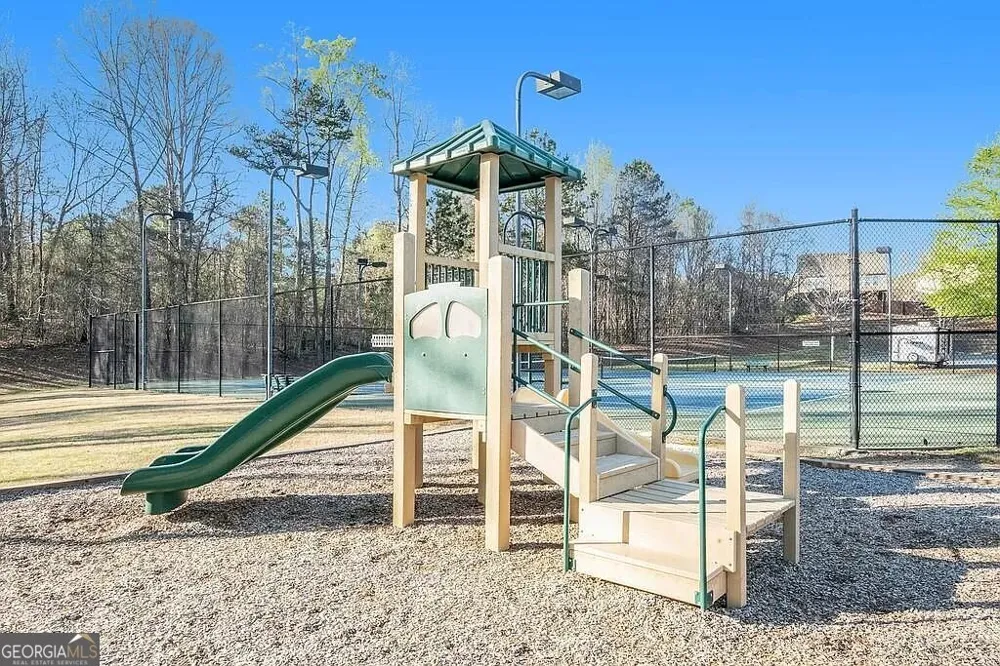 1032 Gather DR Lawrenceville, GA 30043