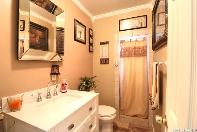 22608 Crossbow Von Ormy, TX 78073