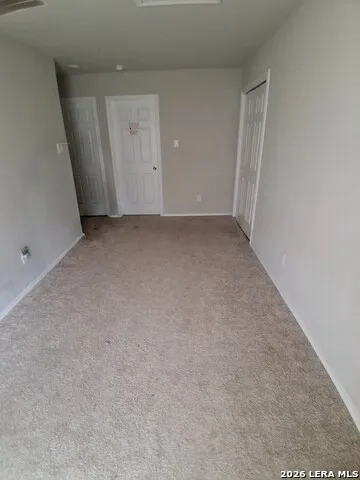 14651 Stirrup Elmendorf, TX 78112