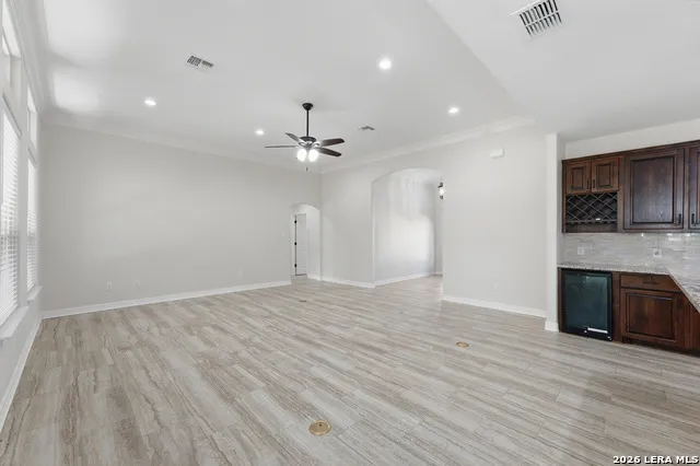 123 Tomahawk Seguin, TX 78155