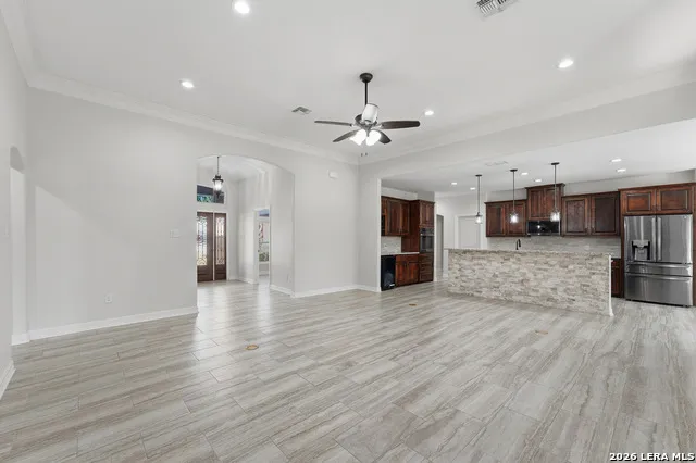 123 Tomahawk Seguin, TX 78155