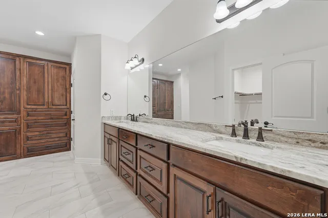 123 Tomahawk Seguin, TX 78155