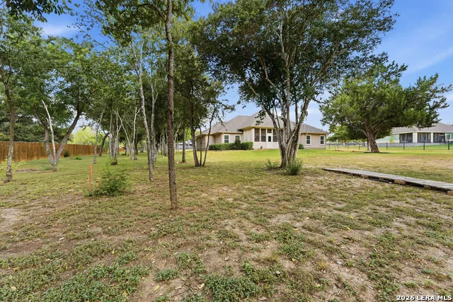 123 Tomahawk Seguin, TX 78155