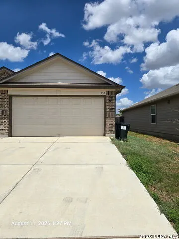 759 Monarch Seguin, TX 78155