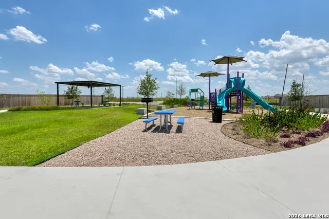 152 Yale St Seguin, TX 78155