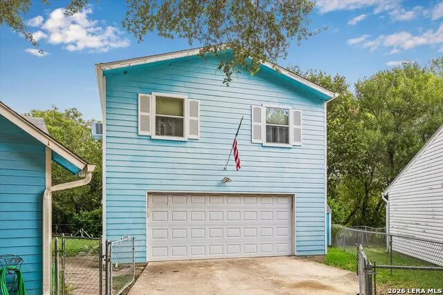 9540 MISTY MDW Converse, TX 78109