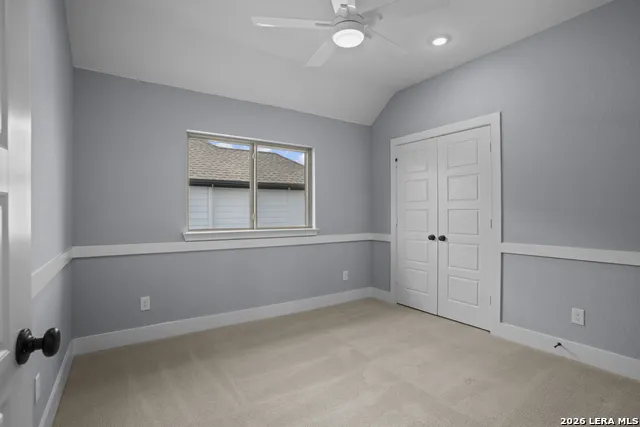 4956 Park Cape Marion, TX 78124