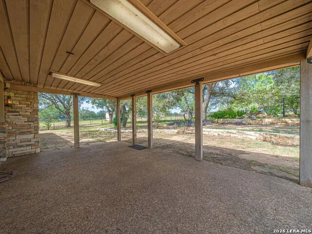 1935 E Fm 1518 St Hedwig, TX 78152