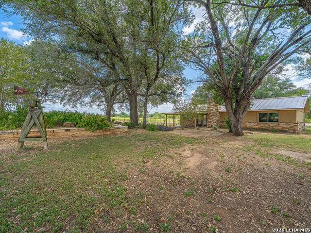 1935 E Fm 1518 St Hedwig, TX 78152