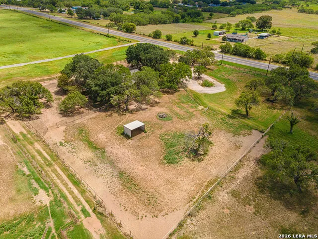 1935 E Fm 1518 St Hedwig, TX 78152