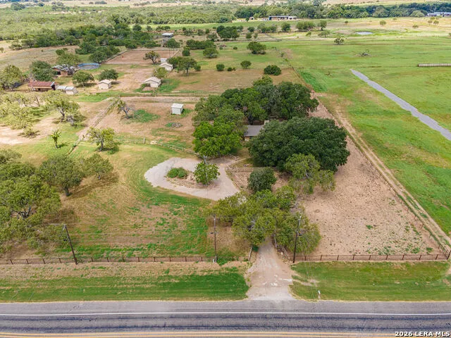 1935 E Fm 1518 St Hedwig, TX 78152