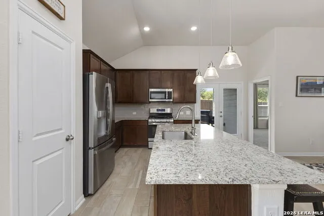 5802 Reagan Schertz, TX 78108