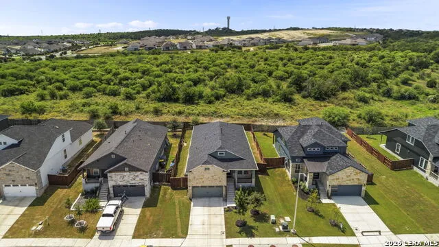 5802 Reagan Schertz, TX 78108