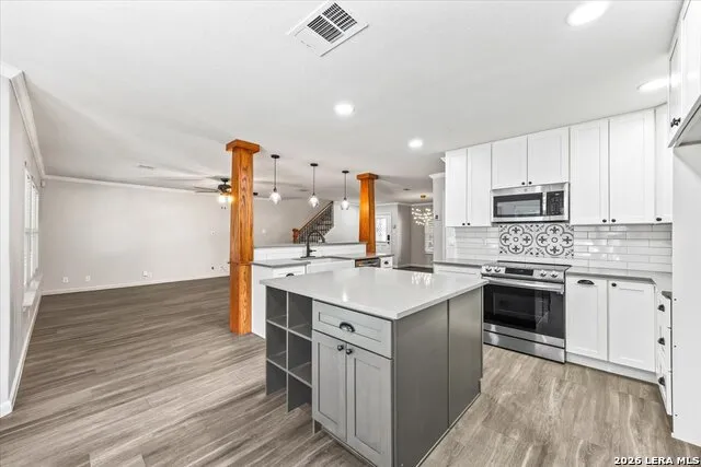 8502 Park Olympia Universal City, TX 78148