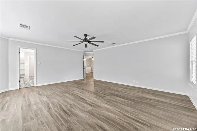 8502 Park Olympia Universal City, TX 78148
