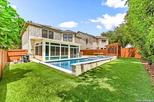 8502 Park Olympia Universal City, TX 78148