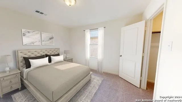 10503 Placeaya Lake Adkins, TX 78101