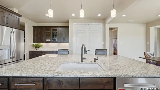 263 TRIPLE R DR La Vernia, TX 78121