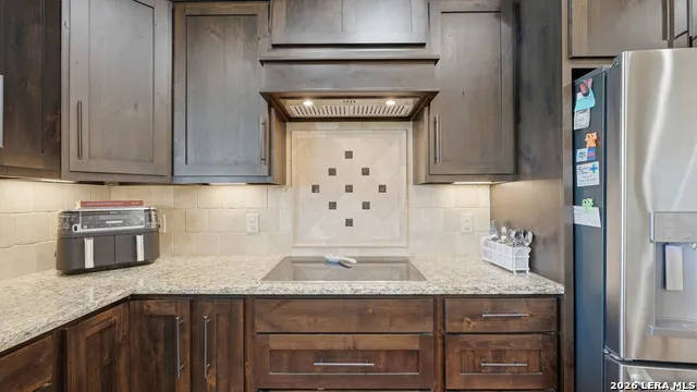 263 TRIPLE R DR La Vernia, TX 78121