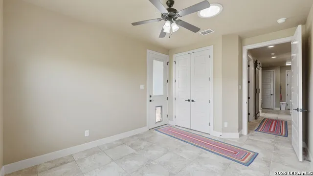 263 TRIPLE R DR La Vernia, TX 78121
