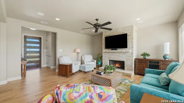 263 TRIPLE R DR La Vernia, TX 78121
