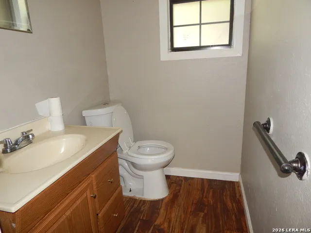 119 IKE ST San Antonio, TX 78211