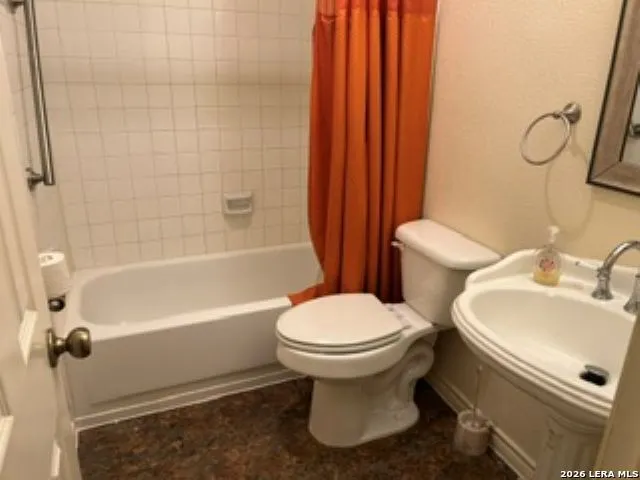11055 White Sands Live Oak, TX 78233