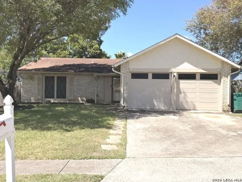 11217 Champion Oak