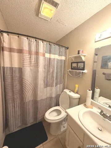 11217 Champion Oak Live Oak, TX 78233